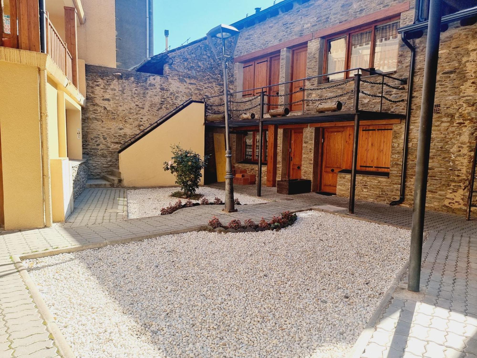 Apto Rustico En Osseja Osséja Exterior photo